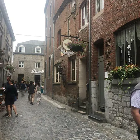 Et La Tete En L'air *